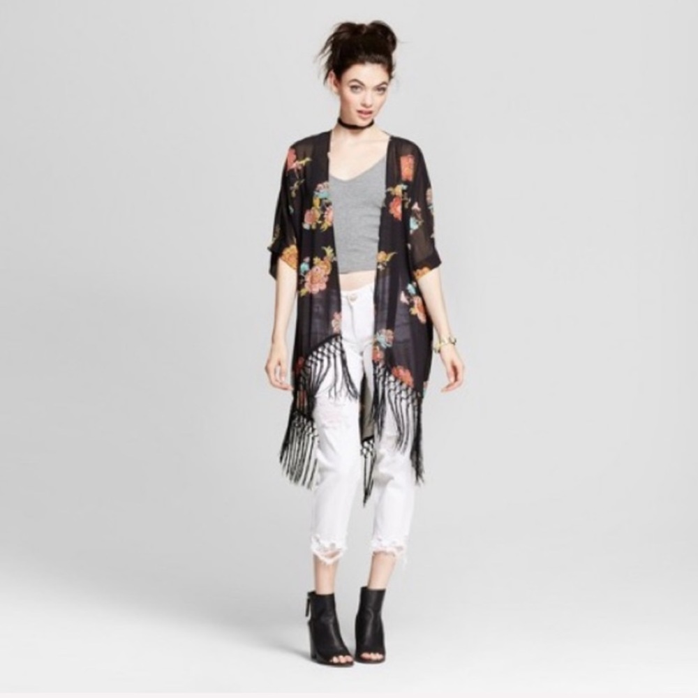 Xhilaration Women's Fringe-Trim Kimono Floral